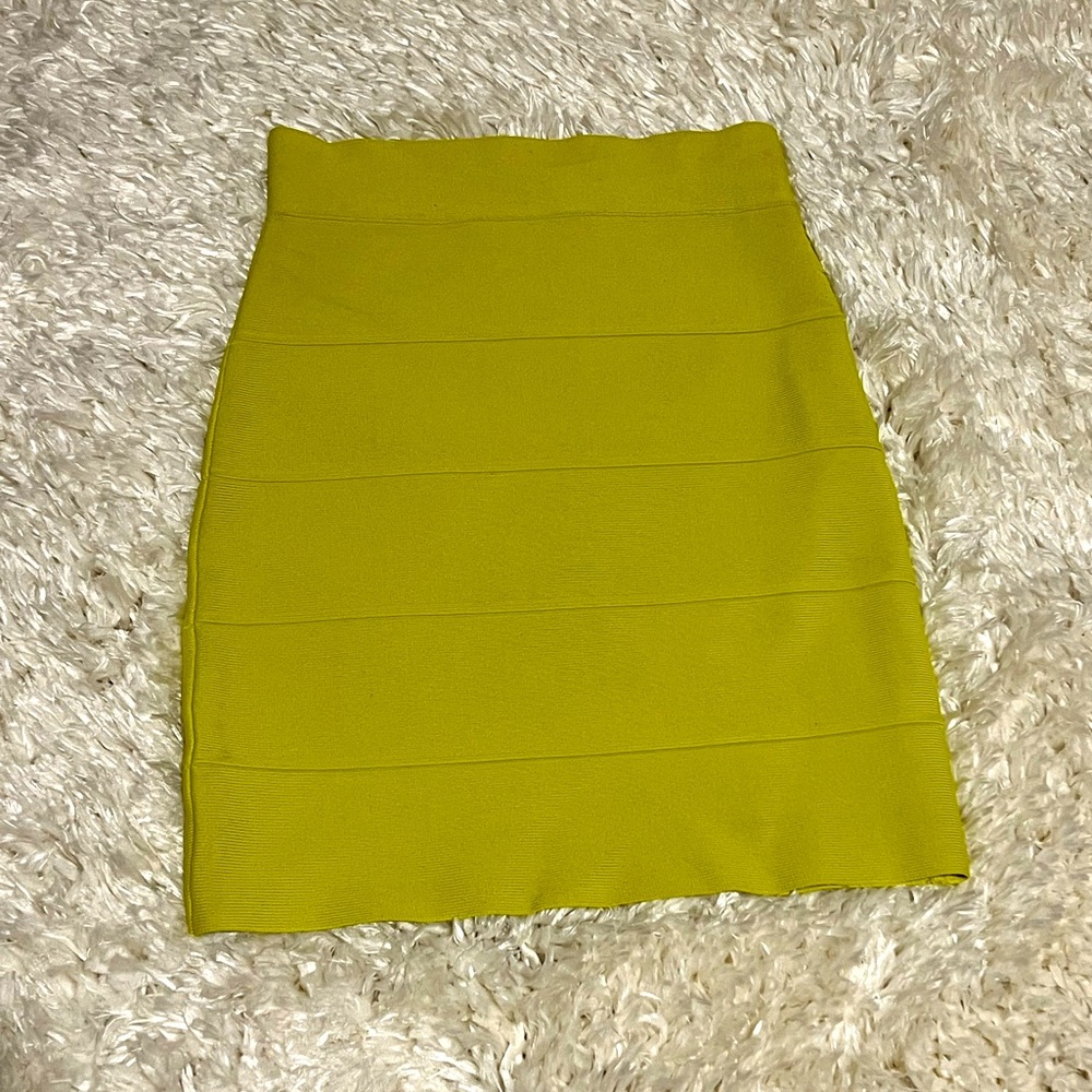 BCBG mini skirt